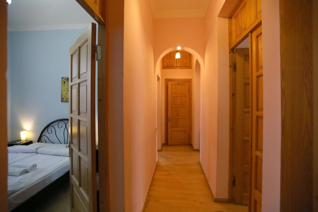 Apart-Hotel David تبليسي المظهر الخارجي الصورة